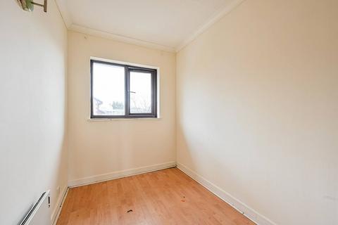 54 Wicket Road, Perivale, Greenford, UB6 8YJ