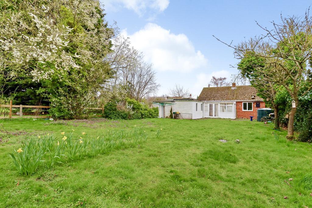 Westmarsh, Canterbury, Kent, CT3 2LS 3 bed detached house £415,000