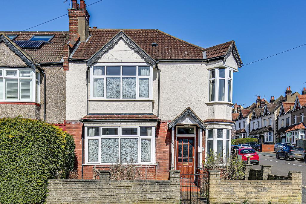 Purley Oaks Road, Sanderstead, CR2 0NW 4 bed semidetached house for sale £600,000