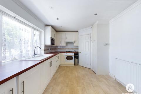 2 bedroom apartment for sale - New Road, Chingford, London, E4