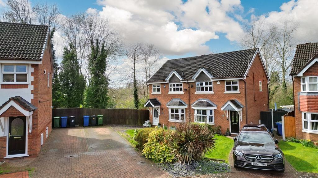 Mossdale Close, Great Sankey, Warrington, WA5 3 bed semidetached house