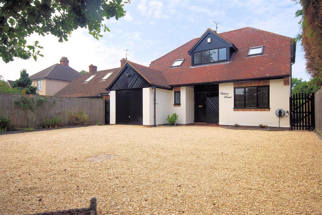 Risborough Road, Stoke Mandeville HP22 4 bed detached house for sale
