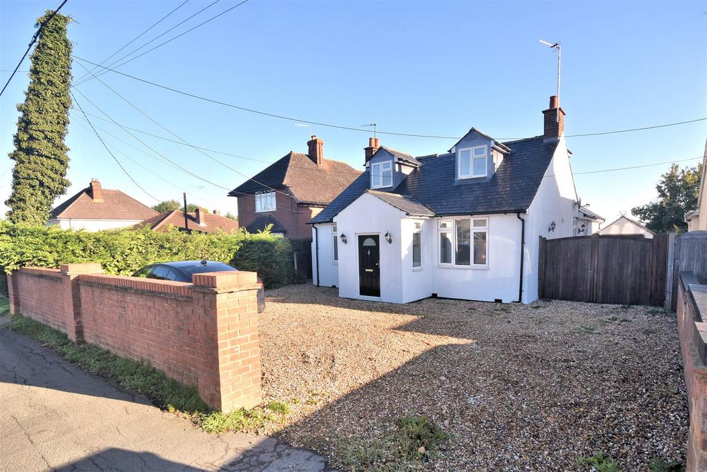 Wendover Road, Stoke Mandeville HP22 4 bed detached house to rent £