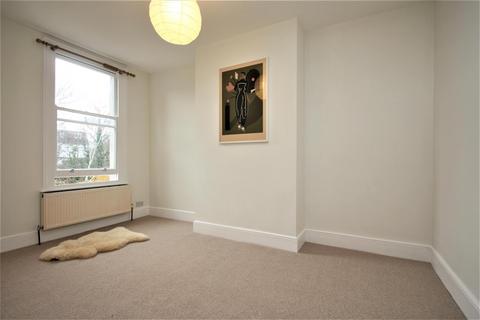 2 bedroom apartment to rent, Ditchling Rise, Brighton BN1