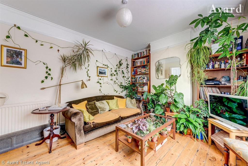 Winchester Street, Brighton BN1 3 bed terraced house £575,000