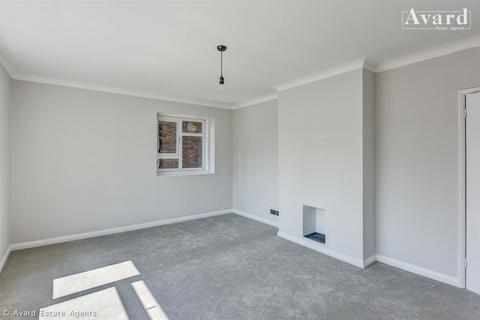 2 bedroom flat to rent, Grovesnor Court, Varndean Road, Brighton BN1