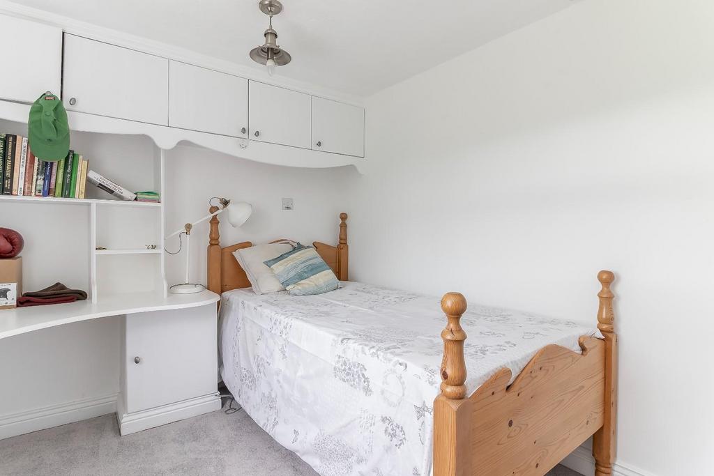 Bedroom 3.jpg