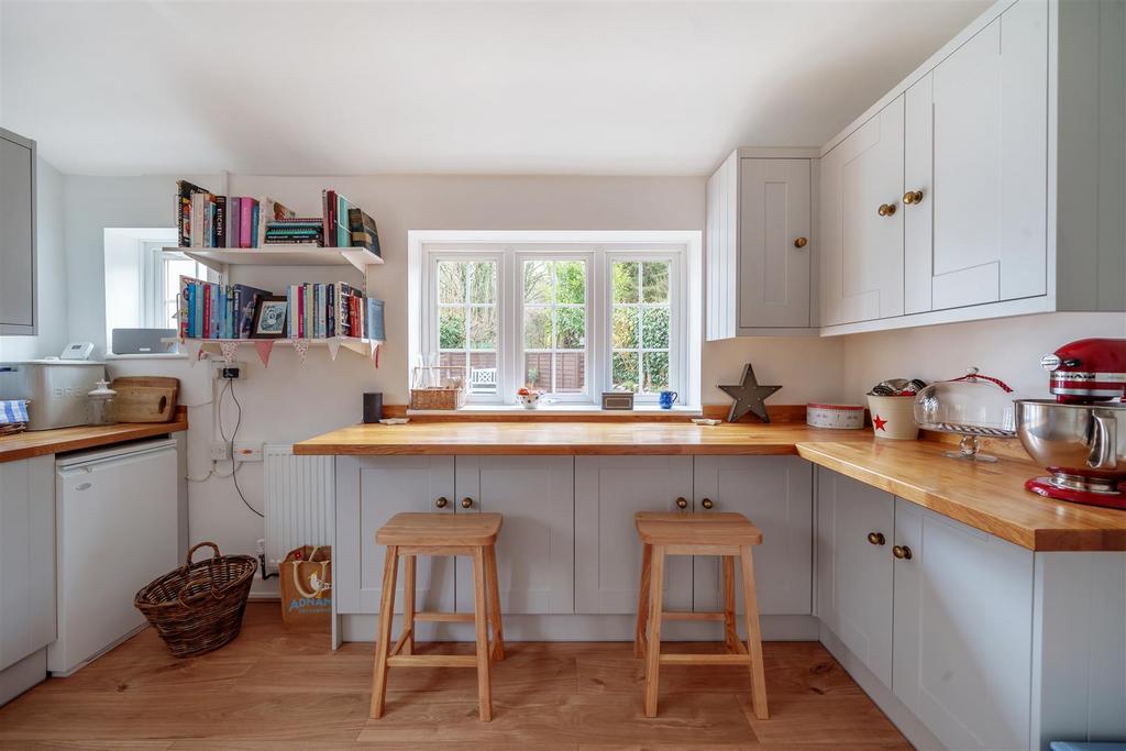 Breakfast Bar