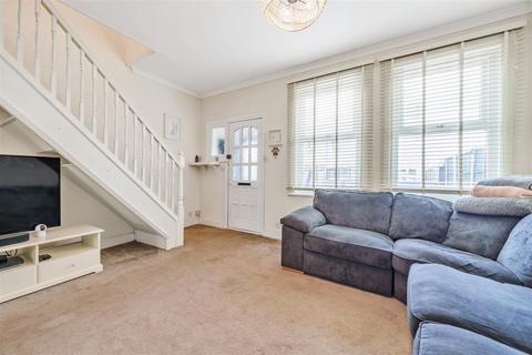 20 Southdown Road, Carshalton, SM5 4LT