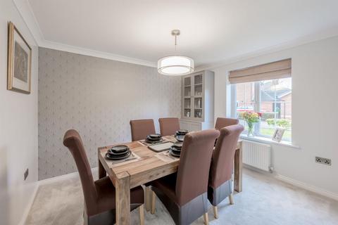 3 Oaklands, Wombourne, Wolverhampton, WV5 0AJ