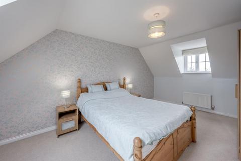 3 Oaklands, Wombourne, Wolverhampton, WV5 0AJ