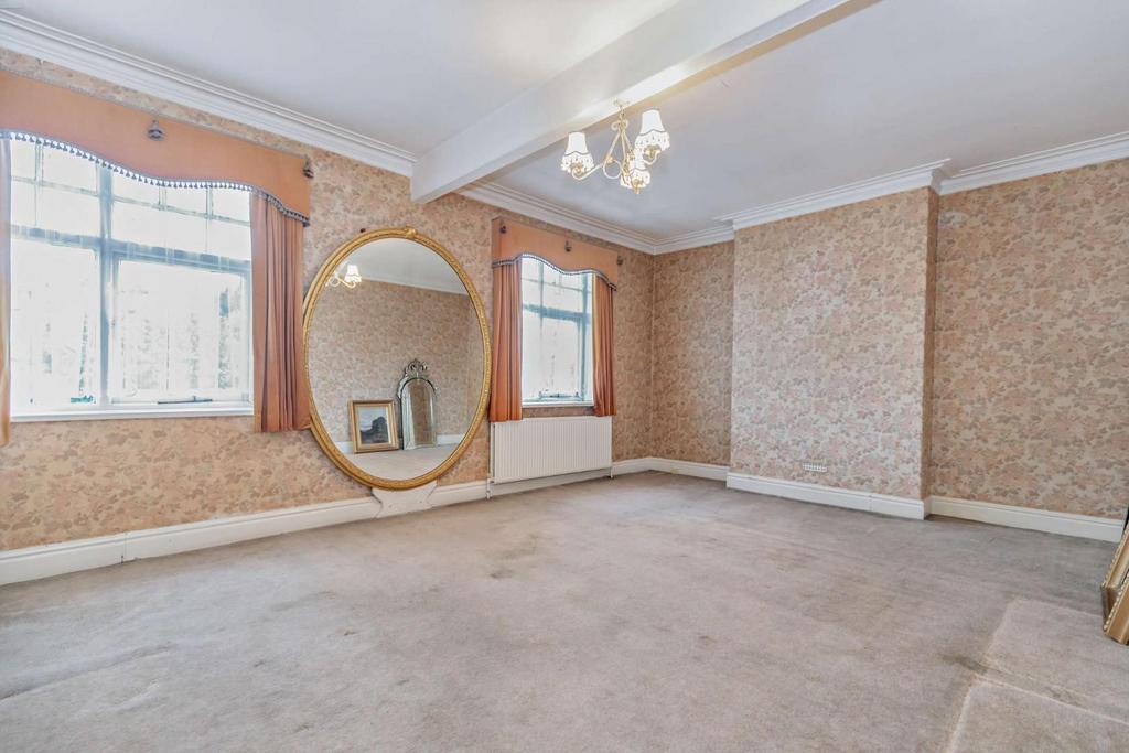 8545052-interior11-800.jpg