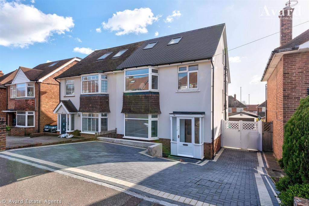 Downland Avenue, Brighton BN42 5 bed semidetached house £650,000