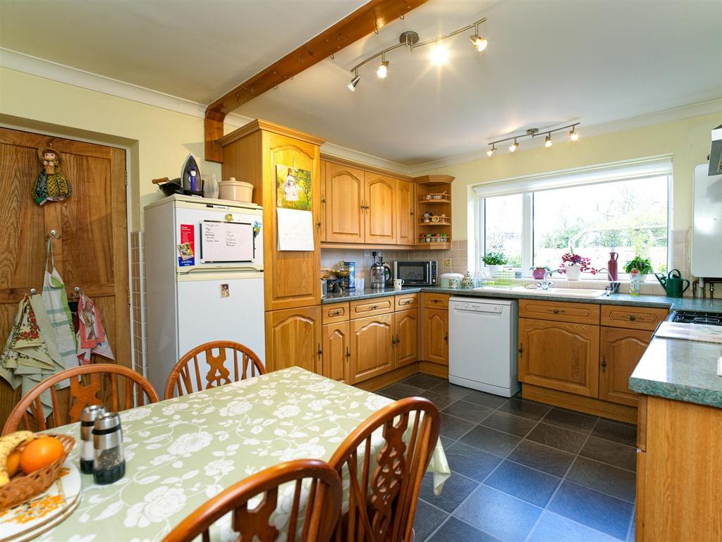 Whitegates, Dudleston Heath, Ellesmere. 3 bed bungalow for sale £395,000
