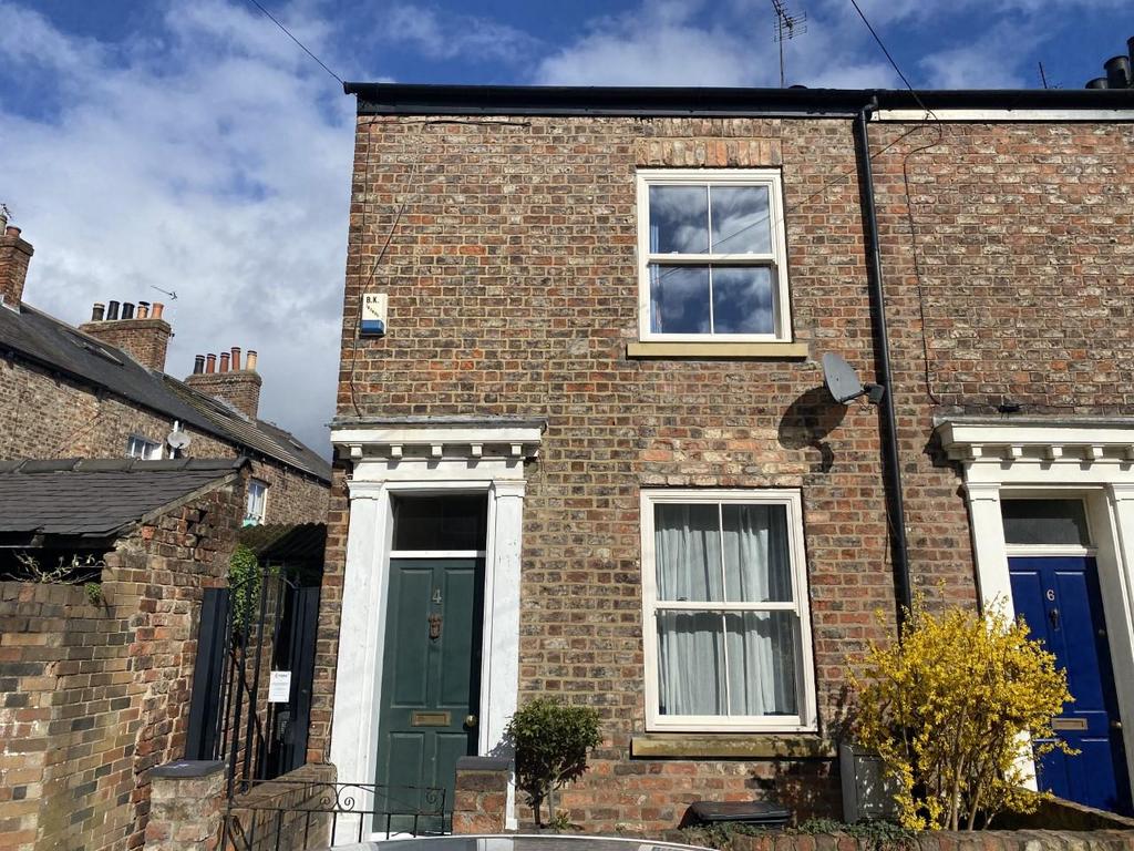 Vine Street, Road, York... 2 bed end of terrace house £