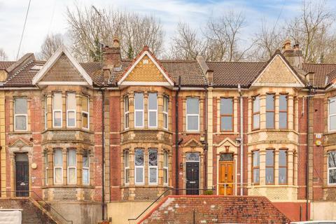 274 Bath Road, Arnos Vale, Bristol, BS4 3EN