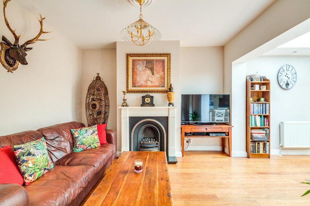 274 Bath Road, Arnos Vale10.jpg