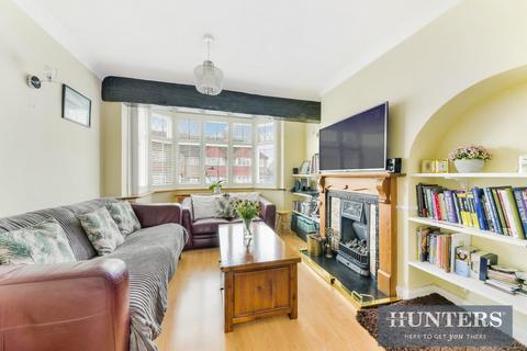 70 Dunster Avenue, Morden, SM4 4LE