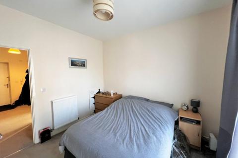 2 Beeches Drive, Sheffield, S2 3BF