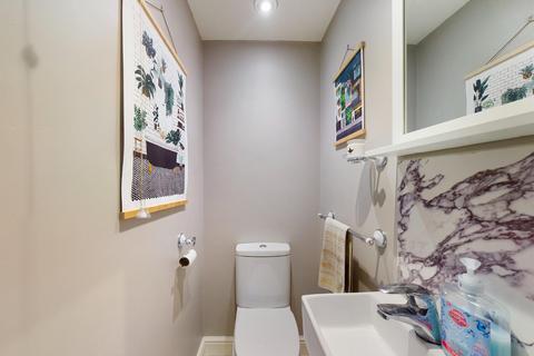 211 Queensgate, Bridlington, YO16 6QU