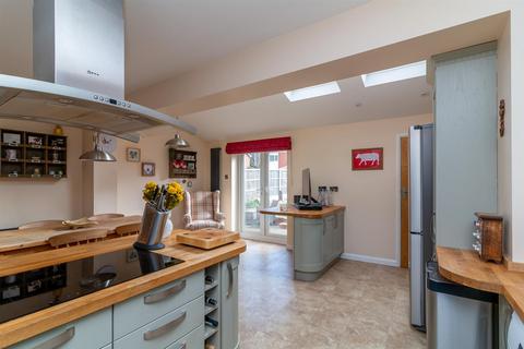 13 Asher Lane, Ruddington, Nottingham, NG11 6HS
