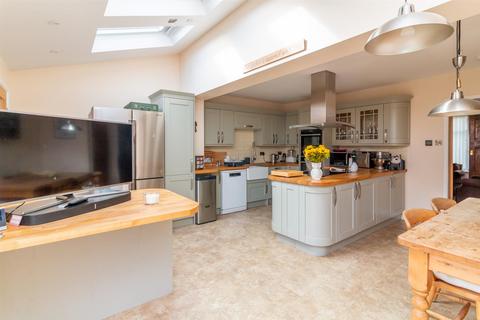 13 Asher Lane, Ruddington, Nottingham, NG11 6HS