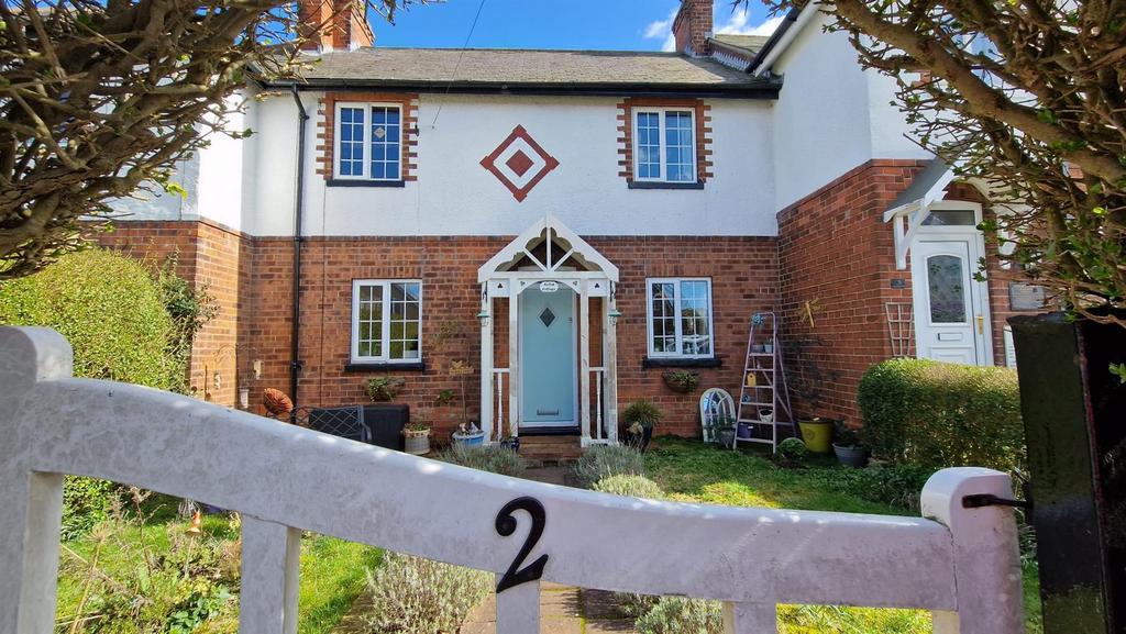 Marlborough Avenue, Hornsea 3 bed terraced house for sale £189,950