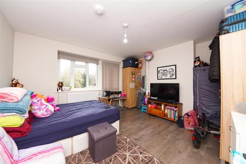 4 bedroom apartment for sale, Willow House, East Finchley, N2