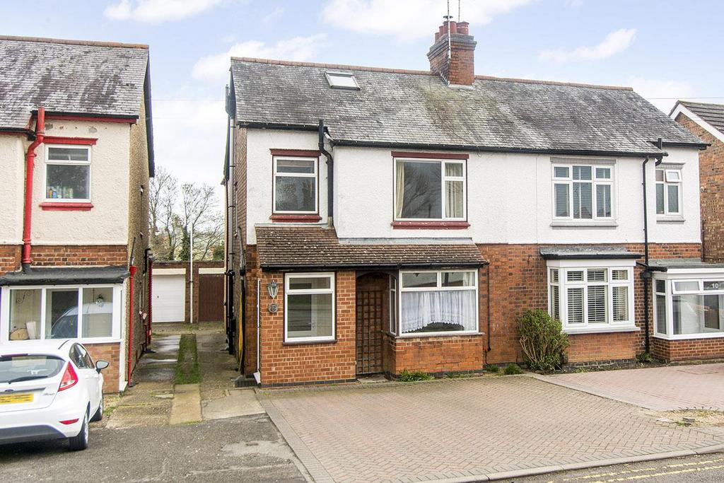 Great Bowden Road, Market Harborough 3 bed semidetached house £350,000