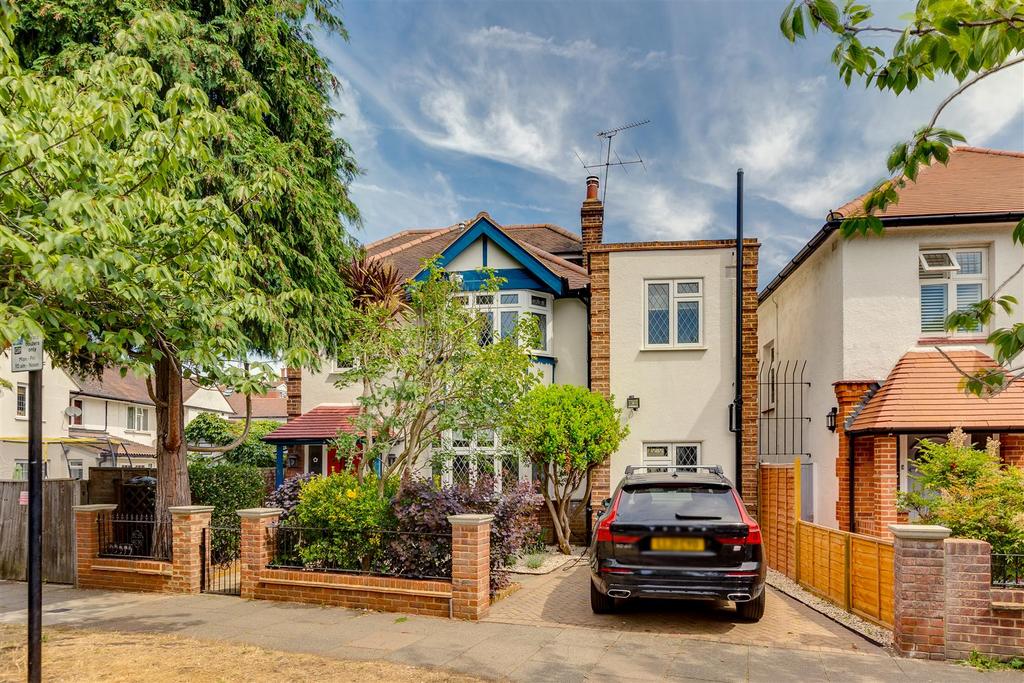 Staveley Road, W4   FOR SALE