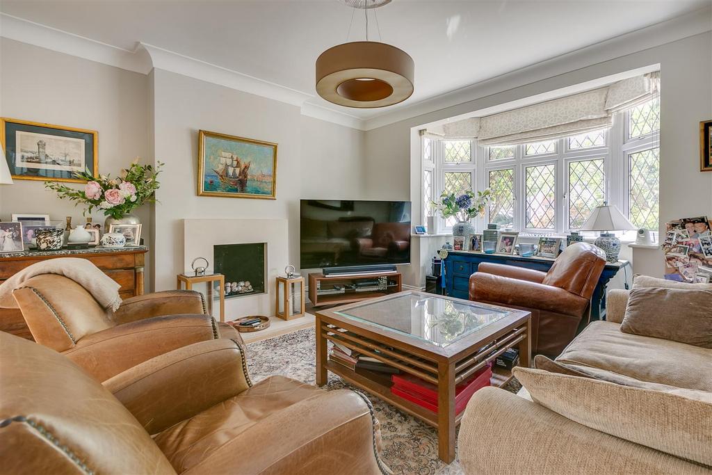 Staveley Road, London, W4 5 bed detached house £1,850,000
