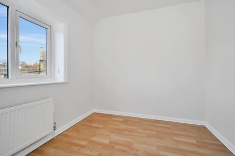 11 Howson Close, Guiseley, Leeds, LS20 9JW
