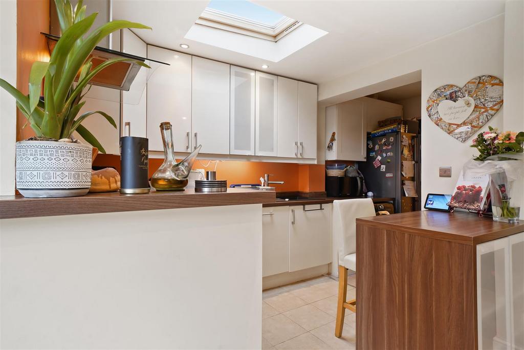 63 Danemead Grove Northolt, Ealing - c Lm BUKNHjyp Da