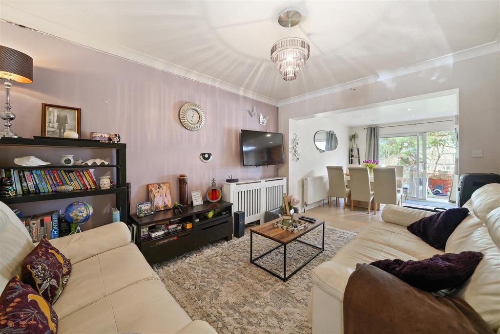63 Danemead Grove Northolt, Ealing - g4 KRi R9b Oz Sy E