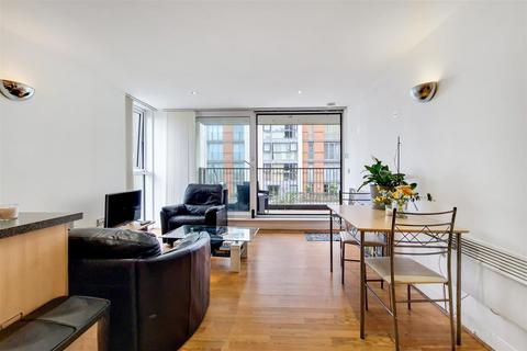 2 bedroom apartment for sale - Baltic Apartments, Royal Victoria Dock, E16