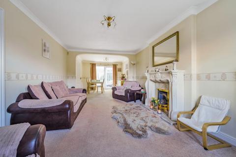 20 Beaumaris Close, Leigh, WN7 5BP
