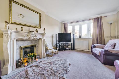 20 Beaumaris Close, Leigh, WN7 5BP