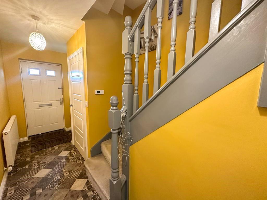 Spacious entrance hall