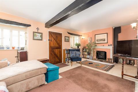 2 bedroom cottage for sale, Enstone Road, Middle Barton