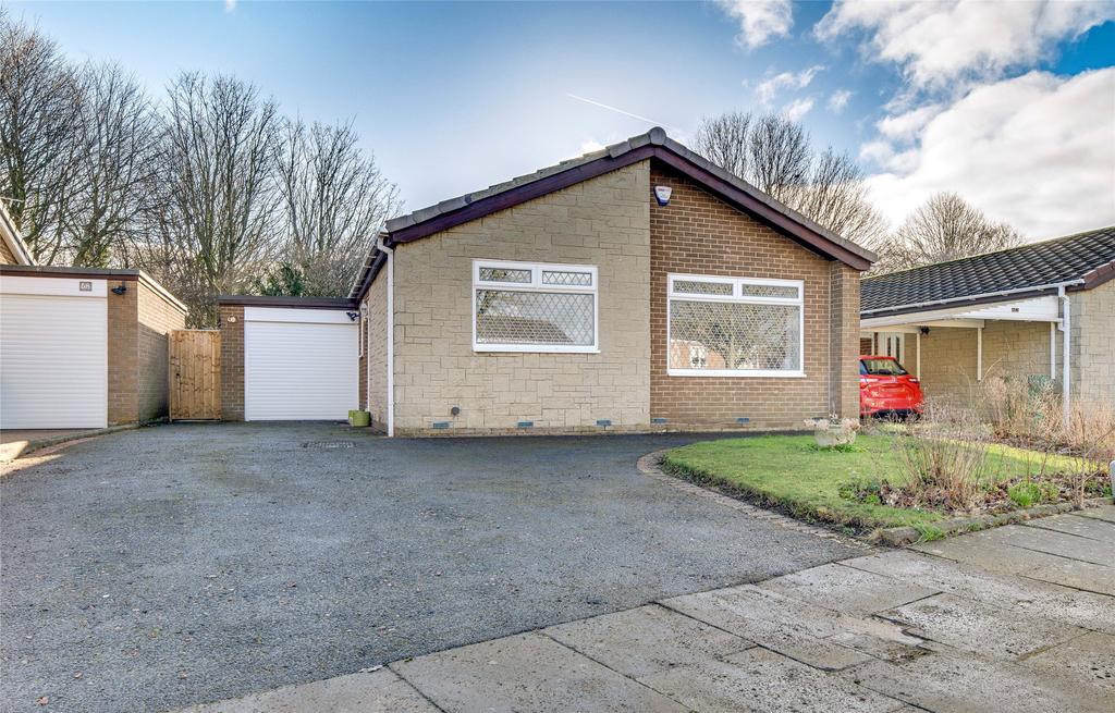 Thistledon Avenue, Whickham, NE16 2 bed bungalow for sale £320,000