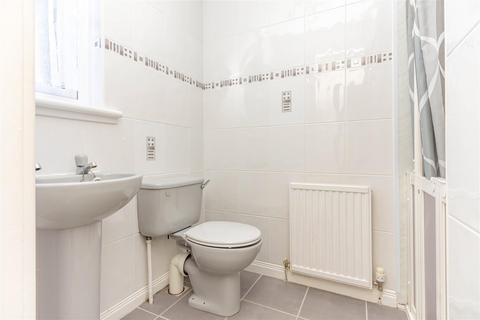 54 Bath Street, Kelty, KY4 0AG