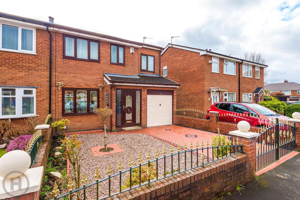 Brindlehurst Drive, Astley, Manchester 3 bed semidetached house for