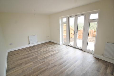 3 bedroom terraced house to rent - Cornhill, Chippenham