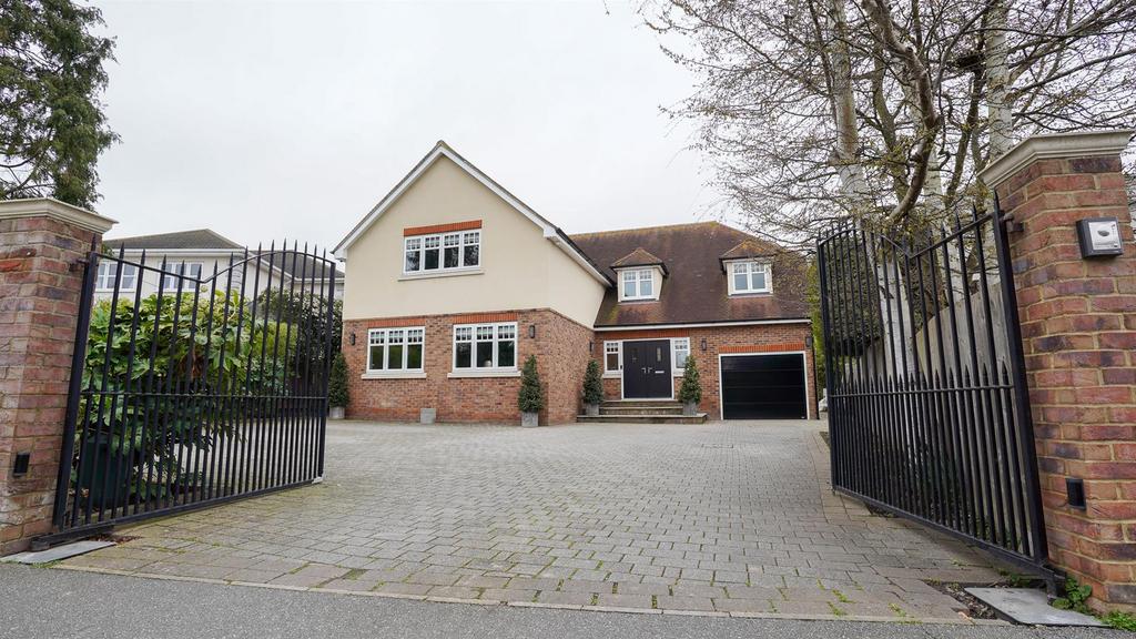 Shipwrights Drive, Thundersley 5 bed detached house for sale £1,500,000