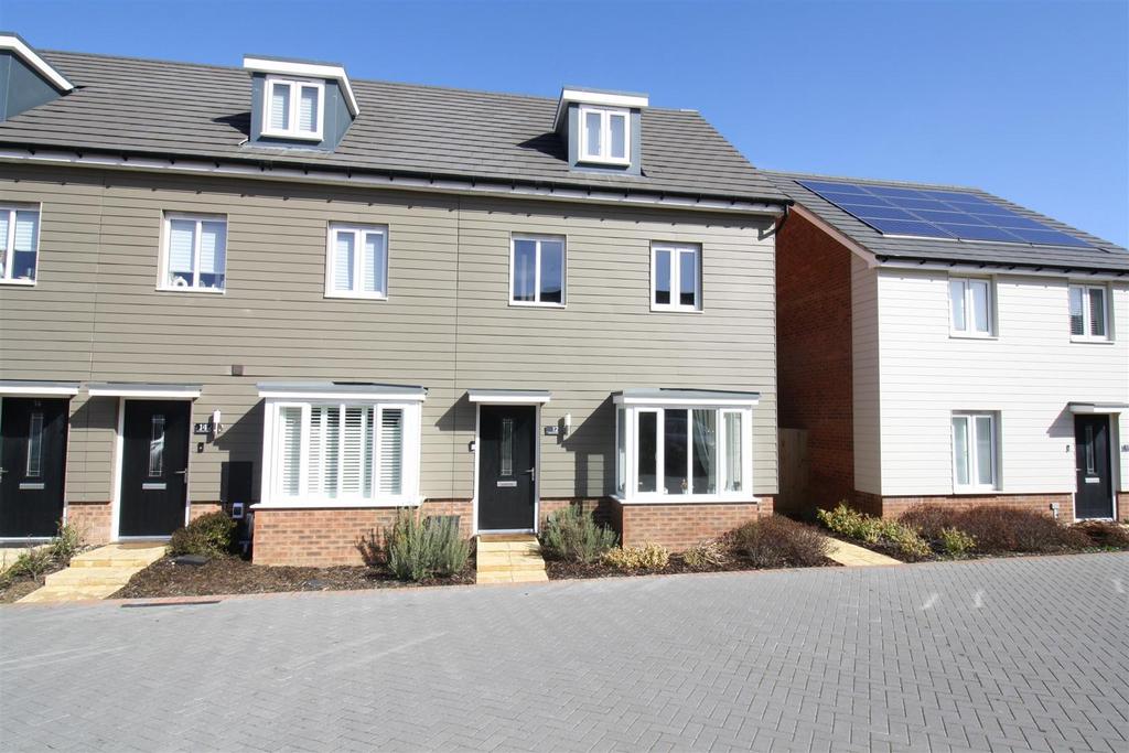 Kitchener Drive, Eaton Leys, Milton... 3 bed end of terrace house £