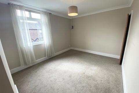 2 bedroom mews to rent - Huxley Street, Altrincham