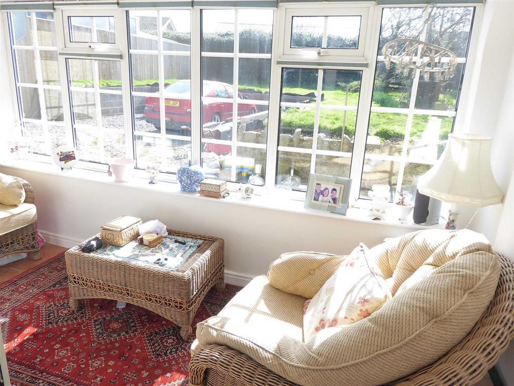 East end house    sun room.jpg