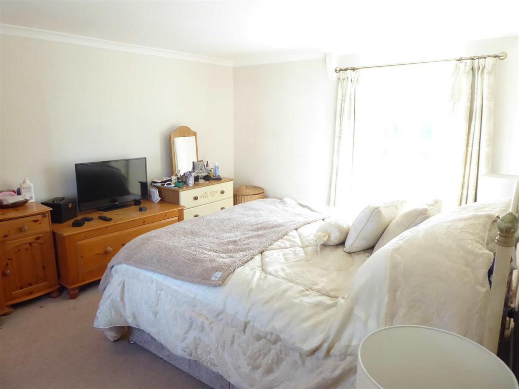 East end house    master bedroom.jpg
