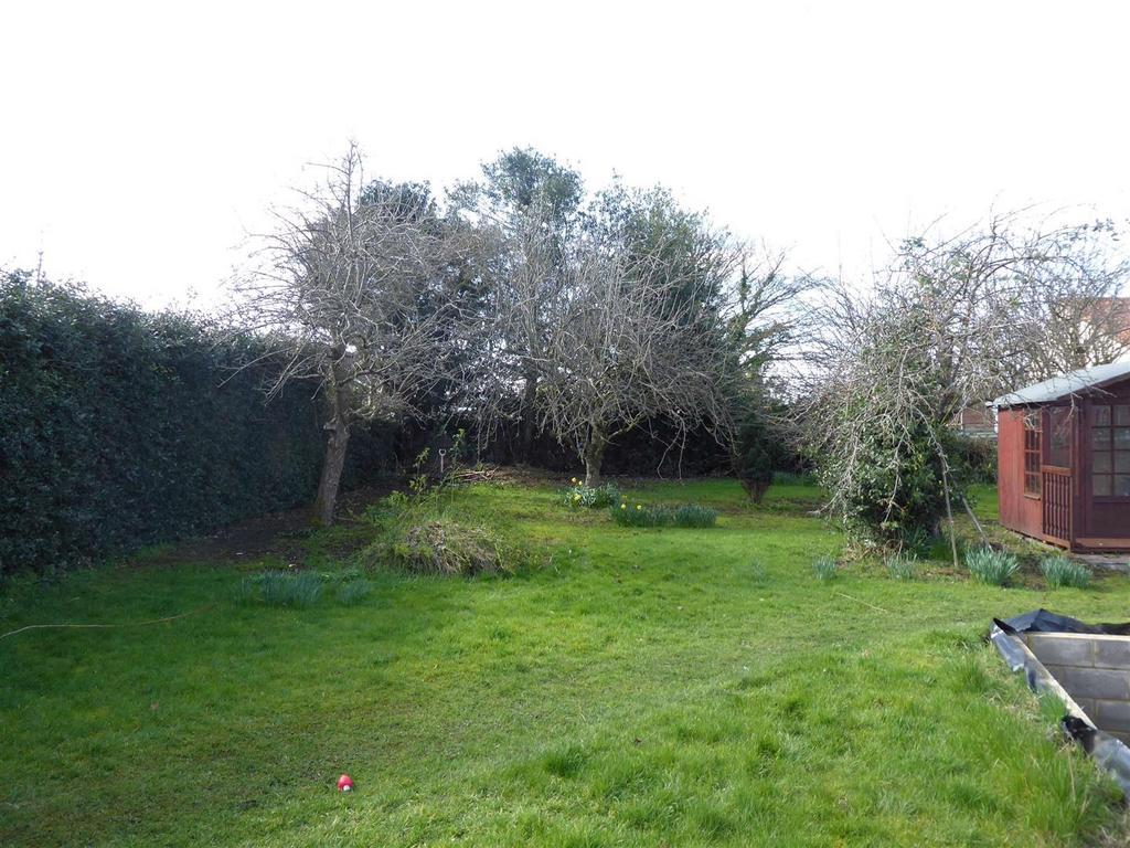 East end house    rear garden.jpg