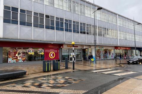 Retail property (high street) to rent - 7 Stafford Street, Hanley, Stoke-on-Trent, Staffordshire, ST1 1JW